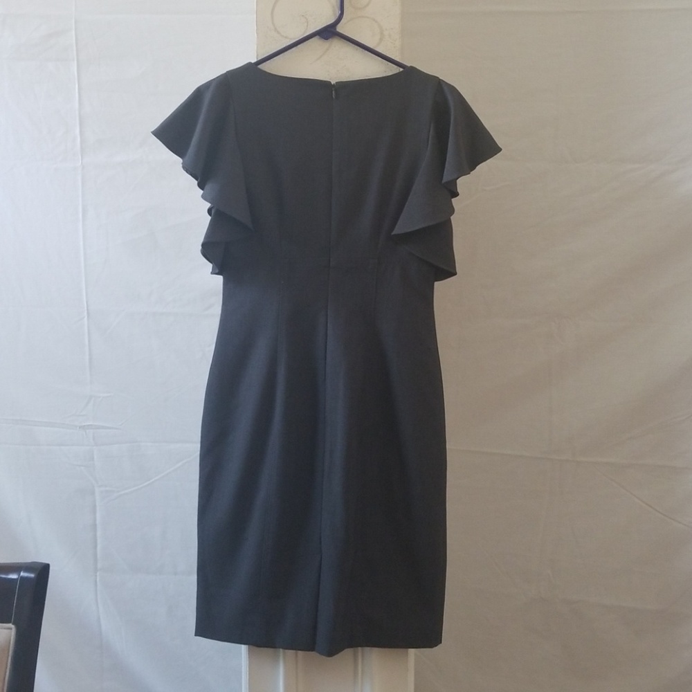 Dress - Picture 3 of 4